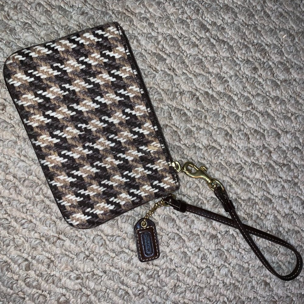 Coach Wristlet (brown plaid)